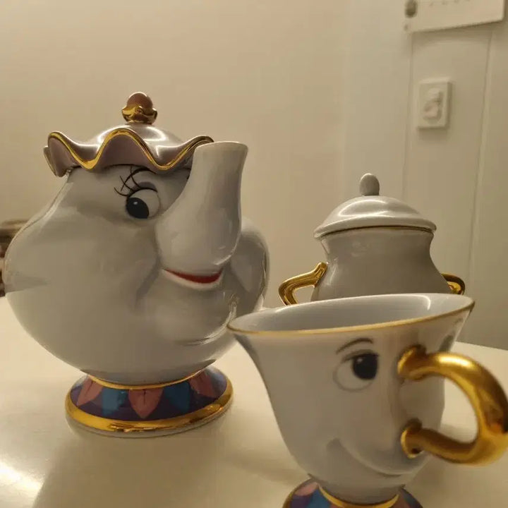 [BUNJANG] Disney Beauty and the Beast Tea Set / 미녀와 야수 찻잔 세트 (디즈니랜드 정품. 새상품)