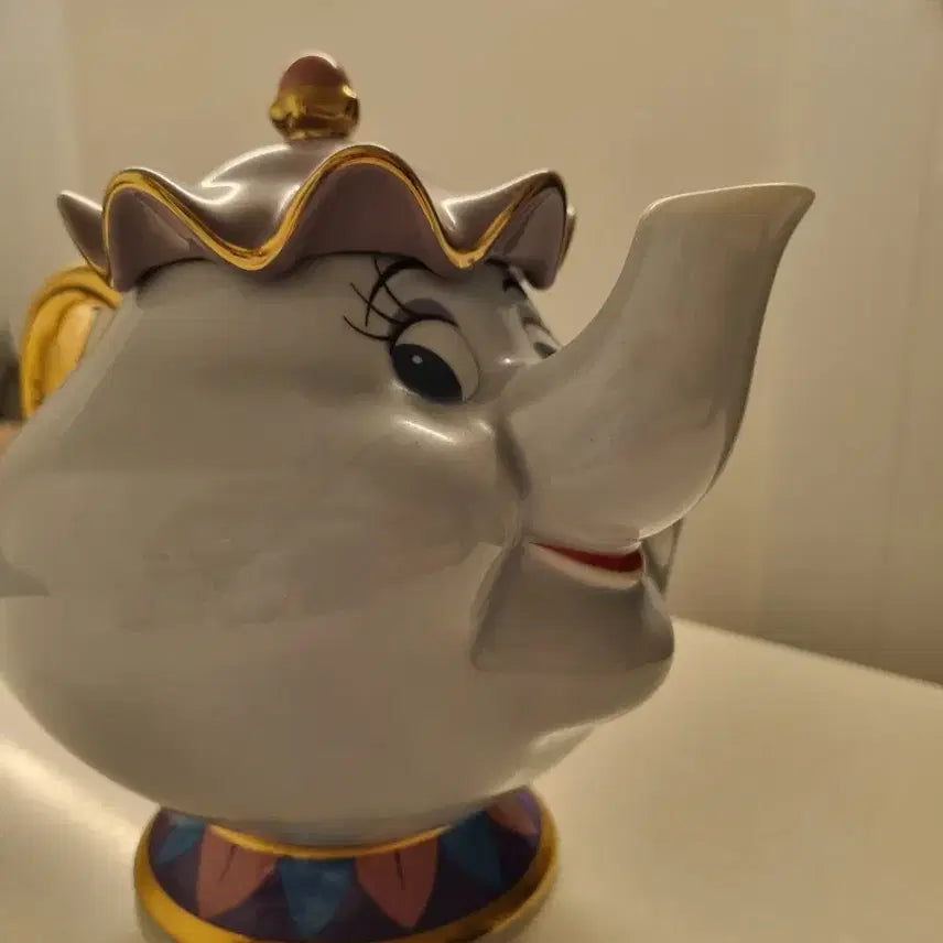 [BUNJANG] Disney Beauty and the Beast Tea Set / 미녀와 야수 찻잔 세트 (디즈니랜드 정품. 새상품)