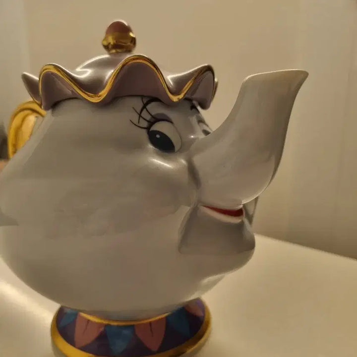 [BUNJANG] Disney Beauty and the Beast Tea Set / 미녀와 야수 찻잔 세트 (디즈니랜드 정품. 새상품)