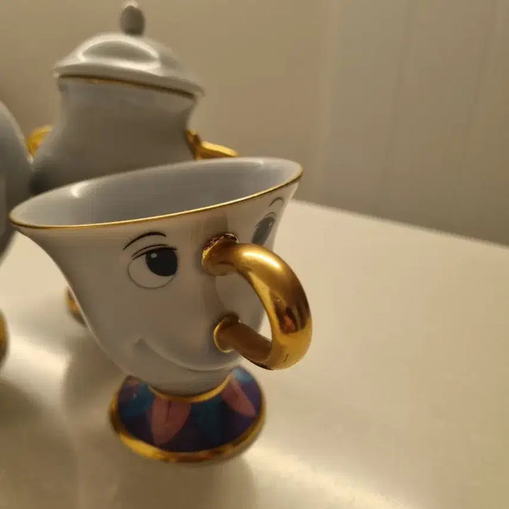 [BUNJANG] Disney Beauty and the Beast Tea Set / 미녀와 야수 찻잔 세트 (디즈니랜드 정품. 새상품)