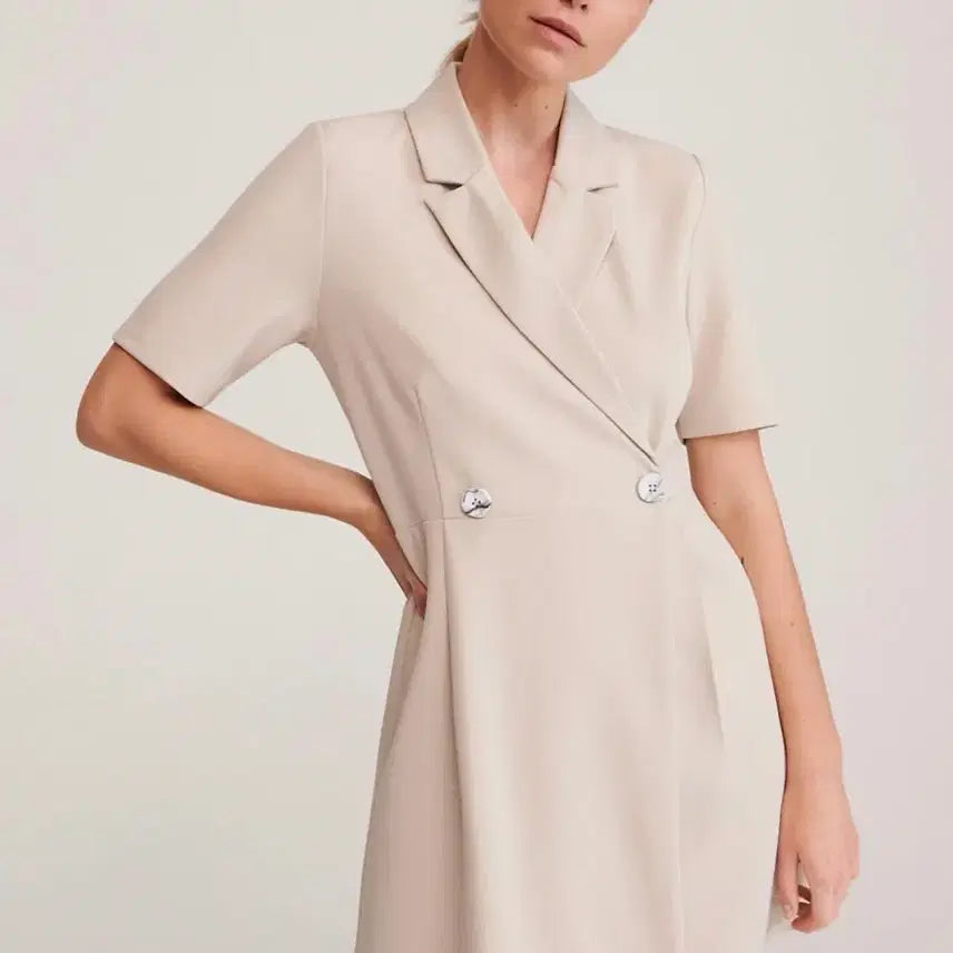 [BUNJANG] RESERVED Mini Wrap Dress Beige / RESERVED 브레이저 미니원피스
