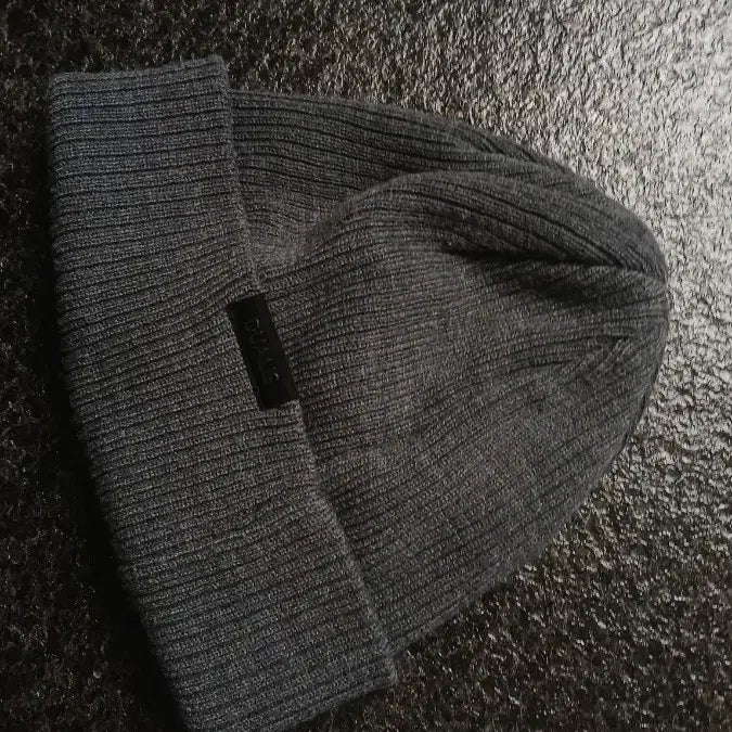 [BUNJANG] Descente Knit Beanie Black Hat / 데상트 니트 비니 블랙모자