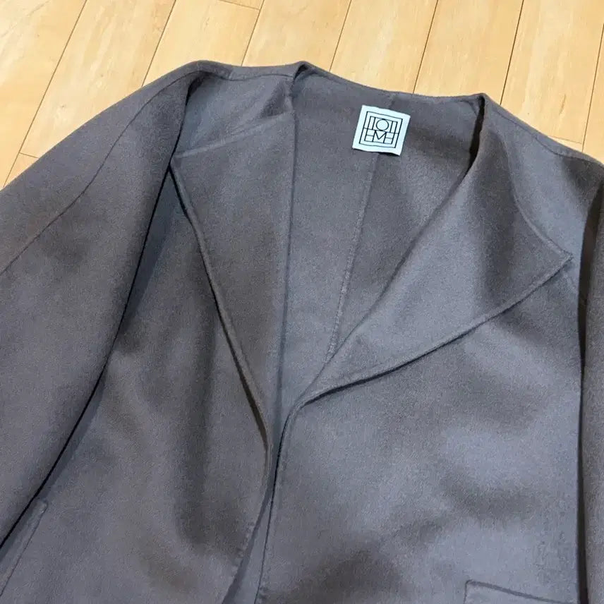 [BUNJANG] Totême Double Wool Cape Coat / 토템 더블 울 케이프 코트