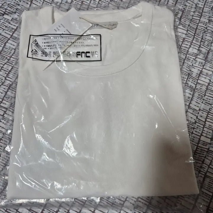 [BUNJANG] 247 Modulation Slim Sleeveless White Top / 247 모듈레이션 심 슬리브리스 화이트 M새상품