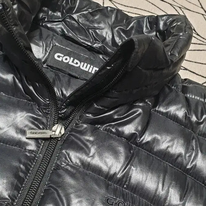 [BUNJANG] Goldwin Pertex Quantum Lightweight Padded Jacket M Size / 골드윈 Pertex QUANTUM 경량패딩  M사이즈 100추천