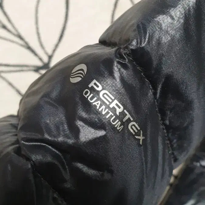 [BUNJANG] Goldwin Pertex Quantum Lightweight Padded Jacket M Size / 골드윈 Pertex QUANTUM 경량패딩  M사이즈 100추천
