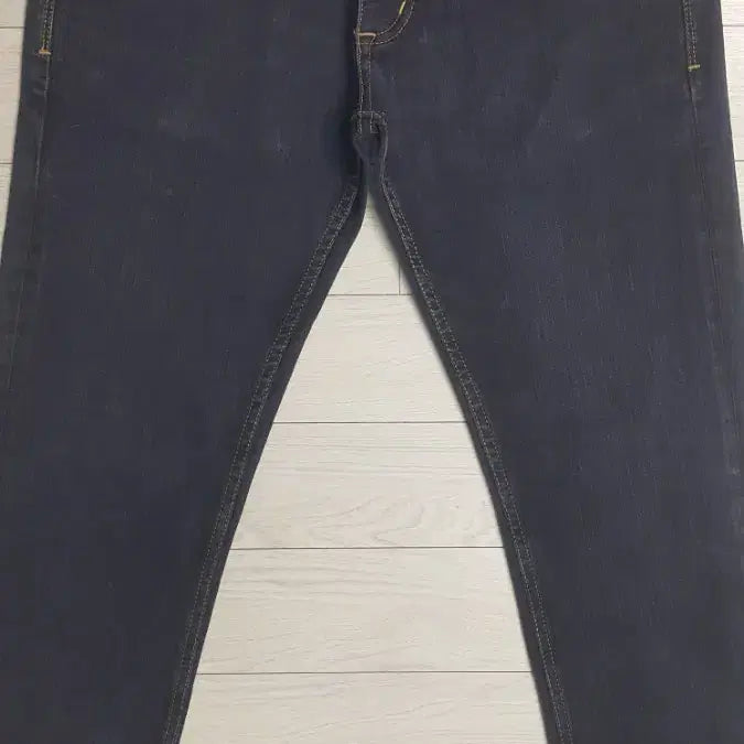 [BUNJANG] Armani Leather Patch Gold Detail Jeans / [A/X]아르마니 정품(사방스판) 가죽패치 금장대님 33인치(No.73)