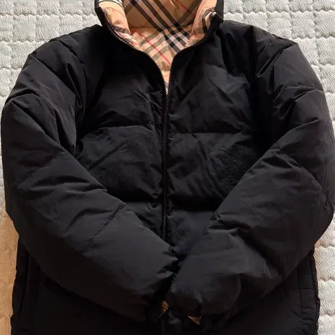 [BUNJANG] Burberry Reversible Goose Down Padded Jacket / 버버리 25ss 리버서블 구스다운 패딩