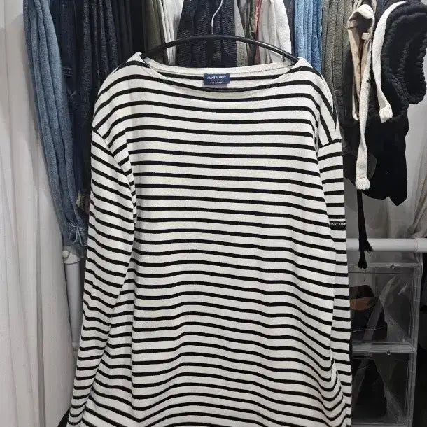 [BUNJANG] Saint James Gildas Stripe Elbow Patch T-Shirt / 세인트제임스 길도 스트라이프 엘보패치 블랙 T8