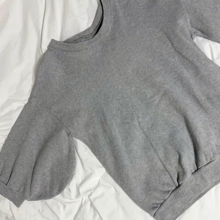 [BUNJANG] Gray Balloon Fit Sweatshirt / 회색 벌룬핏 맨투맨 티셔츠