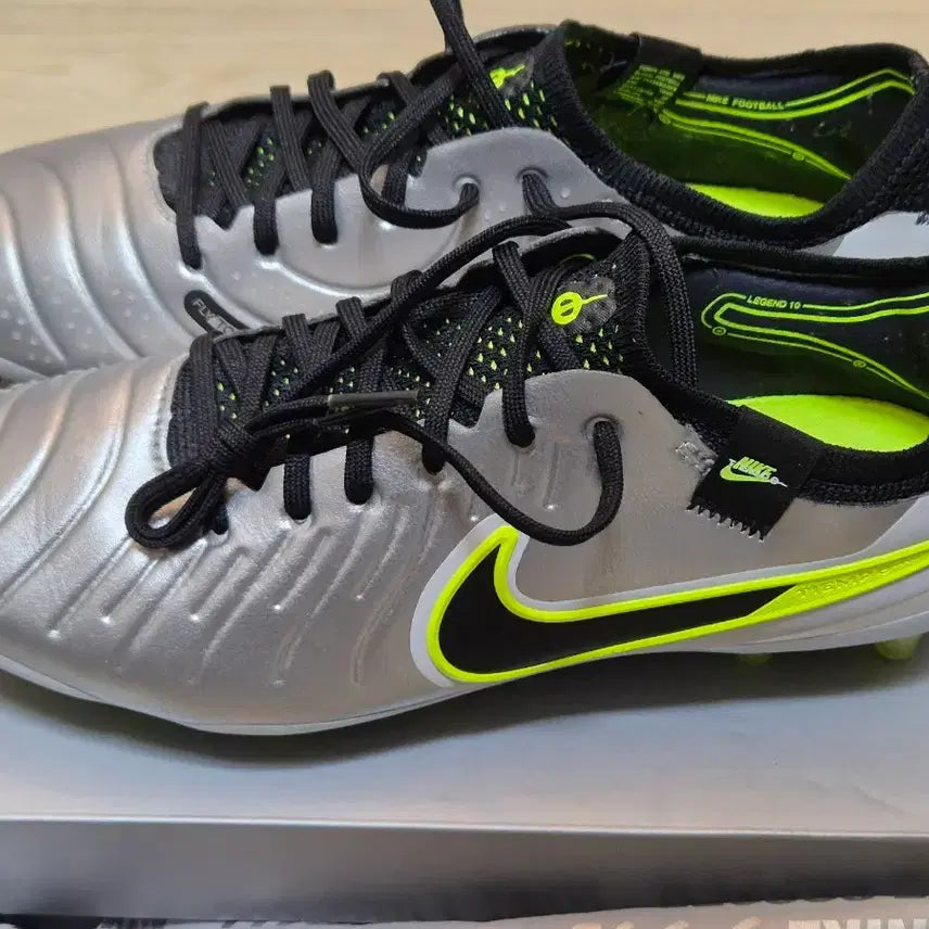 [BUNJANG] Nike Tiempo Legend 10 Elite AG-PRO Soccer Cleats / 나이키 축구화, 티엠포 레전드 10 엘리트 AG-PRO, 250mm