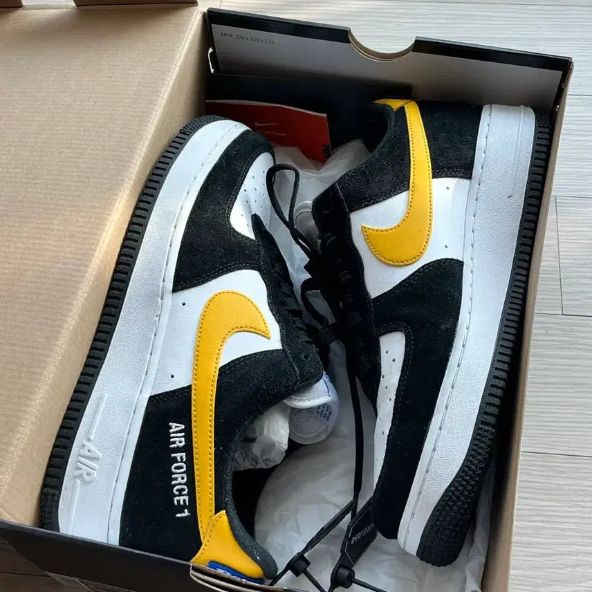 [BUNJANG] Nike Air Force 1 Athletic Club Sneakers / [270] 에어포스1 애슬레틱 클럽