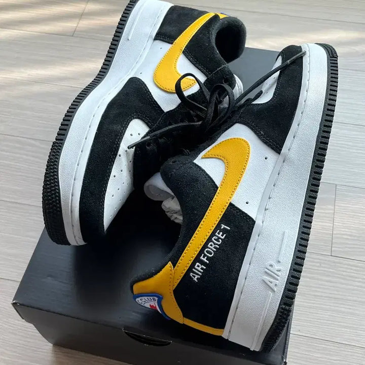 [BUNJANG] Nike Air Force 1 Athletic Club Sneakers / [270] 에어포스1 애슬레틱 클럽