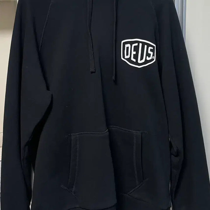 [BUNJANG] Deus Tokyo Asakusa Hoodie M / 데우스 도쿄 아사쿠사 후드티 M
