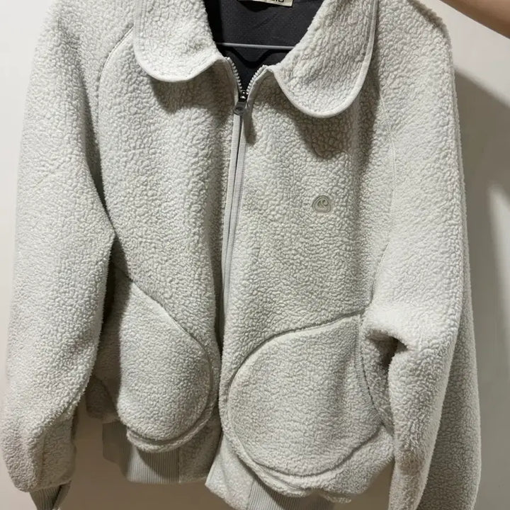 [BUNJANG] KOISEI.O Fleece / 코이세이오 후리스