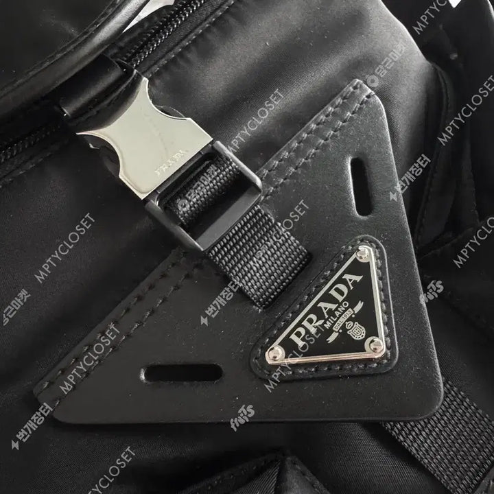 [BUNJANG] Prada 2VD062 Re-Nylon Leather Shoulder Bag / 프라다 2VD062 리나일론 레더 숄더백