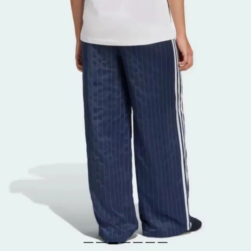[BUNJANG] Adidas Navy Stripe Wide Pants / 매장정품 아디다스 네이비 스트라이프 와이드 판매