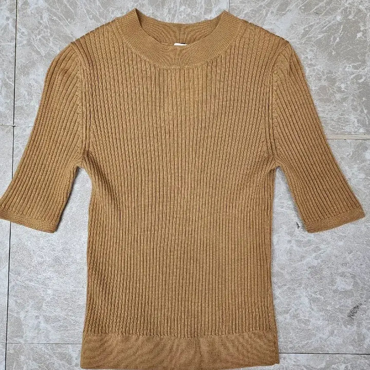 [BUNJANG] Uniqlo Women's Ribbed Short Sleeve Knit Top S / 유니클로 여성 골지 반팔 니트 티셔츠 S