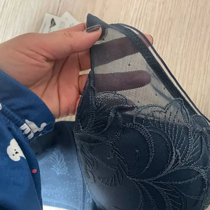[BUNJANG] Skin Fit Bra and Panty Set / 여성브라(90c) 팬티(105) 세트 / 새상품