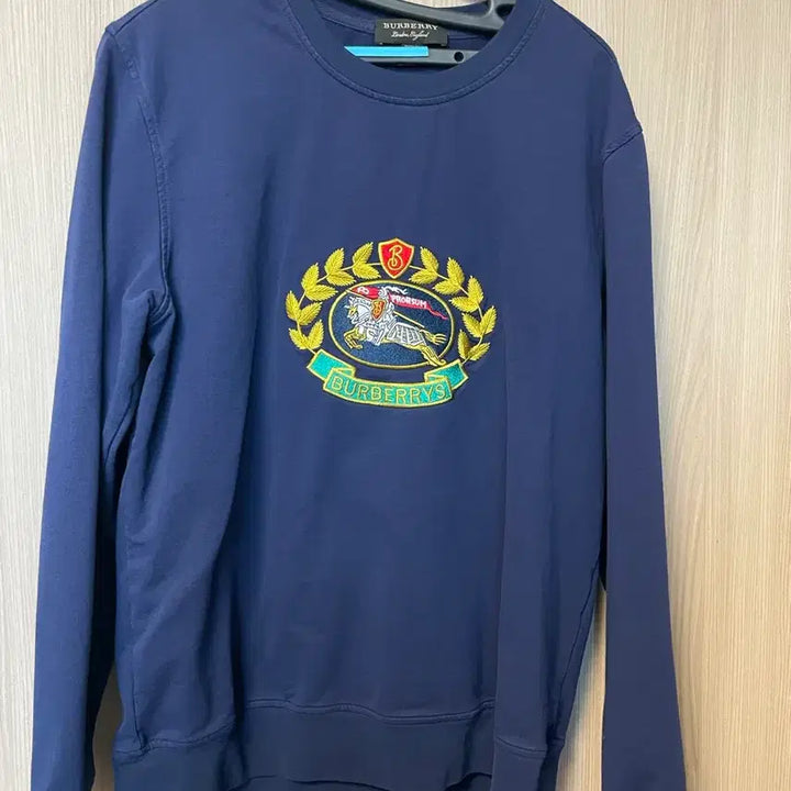 [BUNJANG] Burberry Navy Logo Sweatshirt / 버버리 네이비 로고 맨투맨 티셔츠