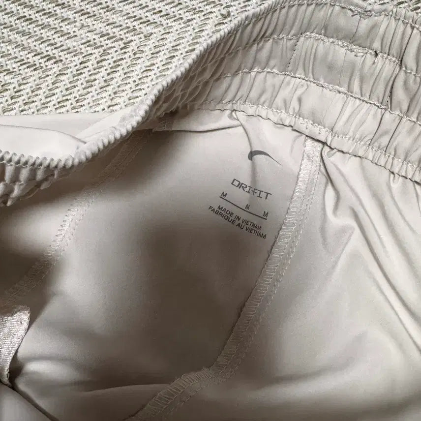 [BUNJANG] Nike Women's Running Training Pants / 나이키 우먼 러닝 트레이닝 팬츠