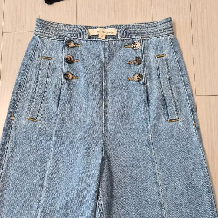 [BUNJANG] Seventy + Mochi Marine Button Wide High-Waist Denim Pants / [세븐티모치] 마린 버튼 와이드 하이웨스트 데님 팬츠