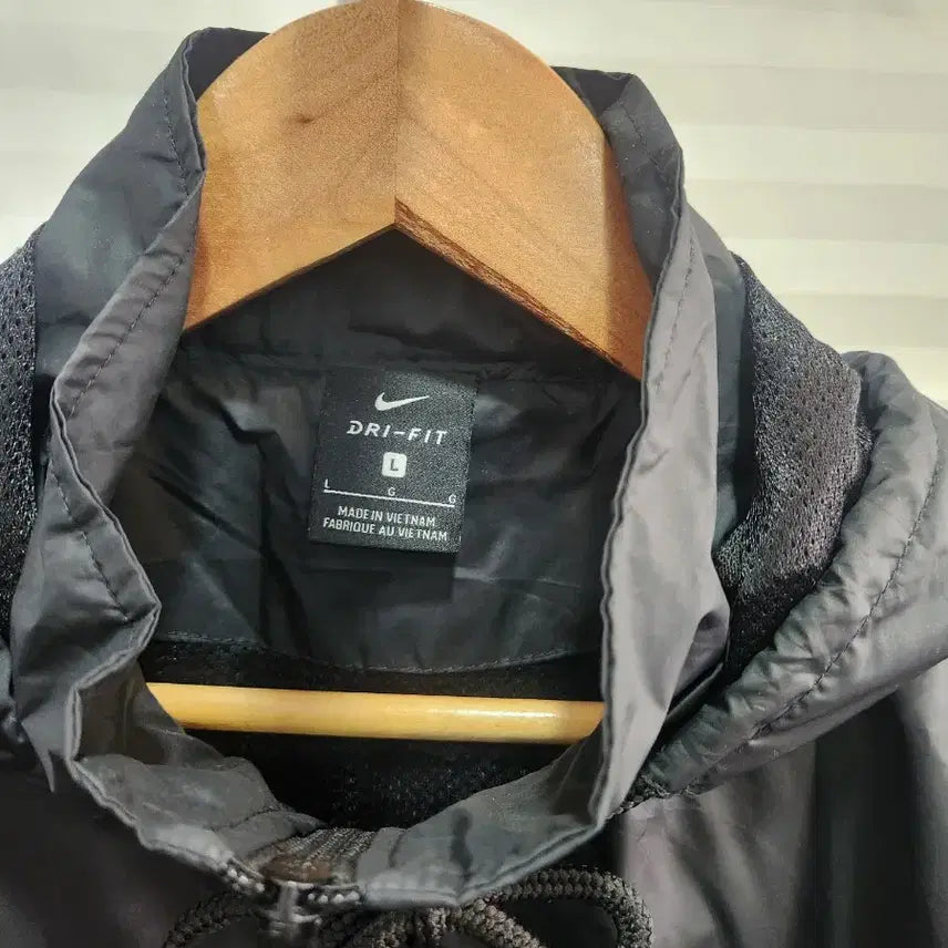 [BUNJANG] Nike Hooded Jacket (L) / 나이키 유광후드점퍼(L)