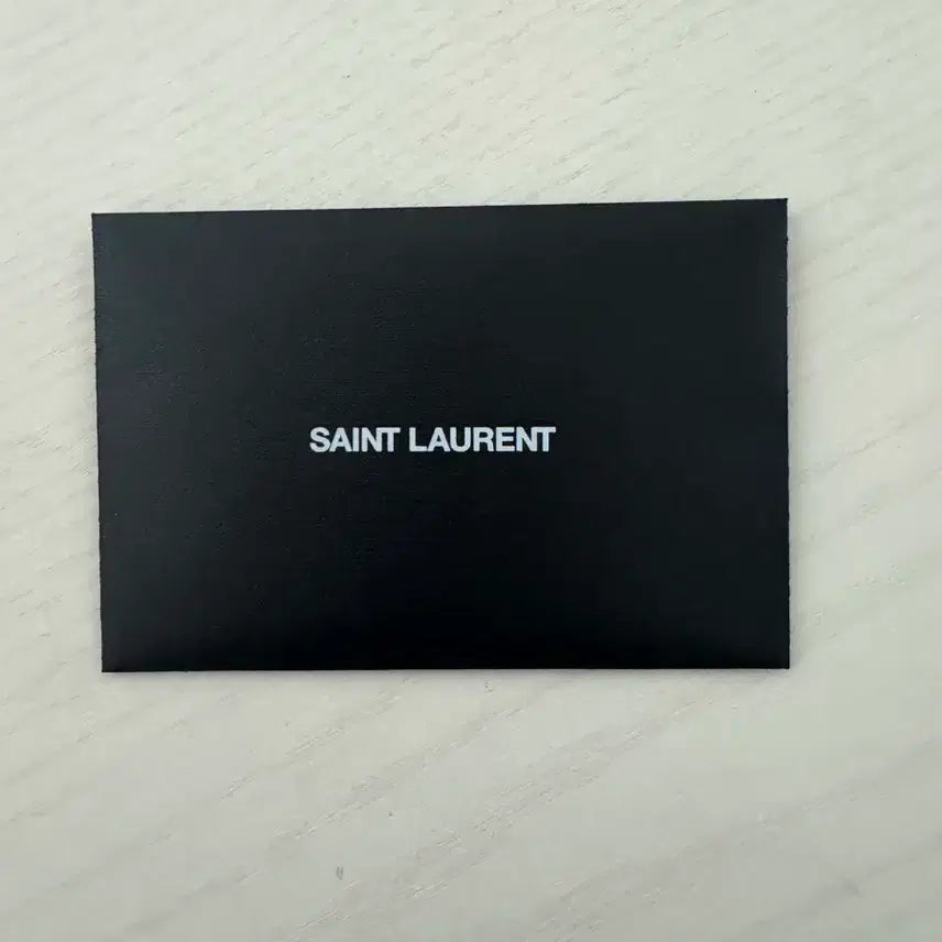 [BUNJANG] Saint Laurent Matelassé Wallet / 생로랑 마틀라세 반지갑