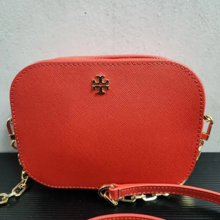 [BUNJANG] Tory Burch Emerson Round Mini Crossbody Bag / (정품) 토리버치 에머슨 라운드 미니크로스백