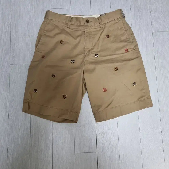 [BUNJANG] Polo Ralph Lauren Khaki Embroidered Shorts (Size 28) / 폴로 랄프로렌 카키색 자수 반바지 28