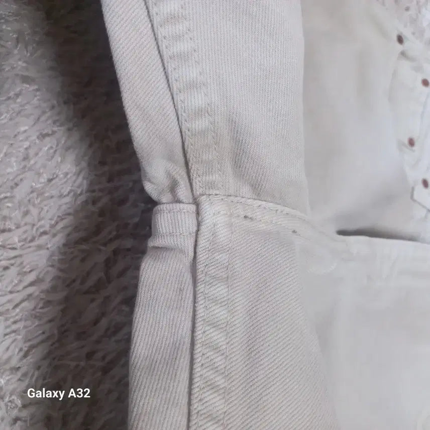 [BUNJANG] Levi's 615 Beige Denim Pants / levis 615 beige 36x30 orange tap