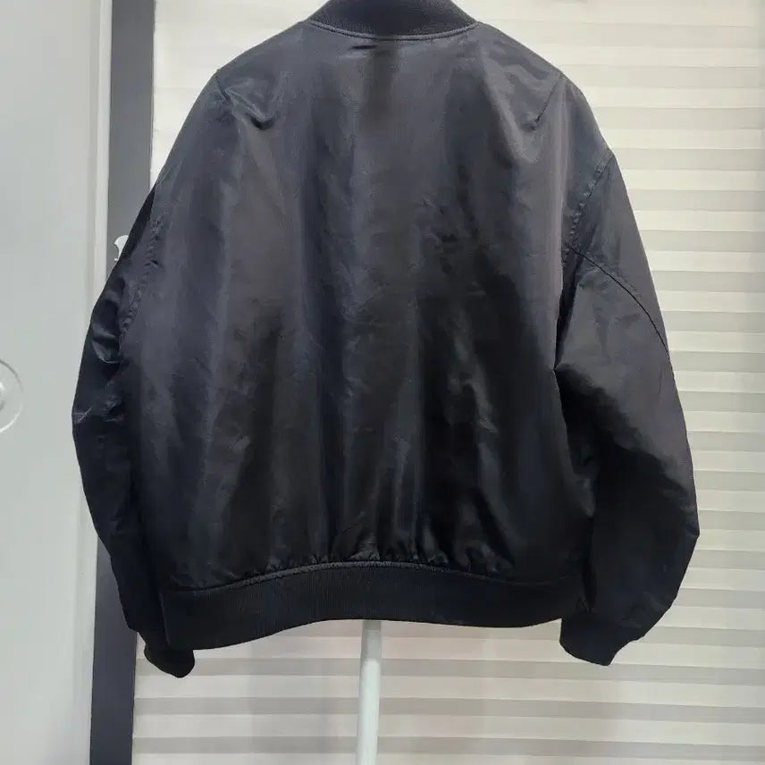 [BUNJANG] Covernat Padded Bomber Jacket (M) / 커버낫 누빔 항공점퍼(M)
