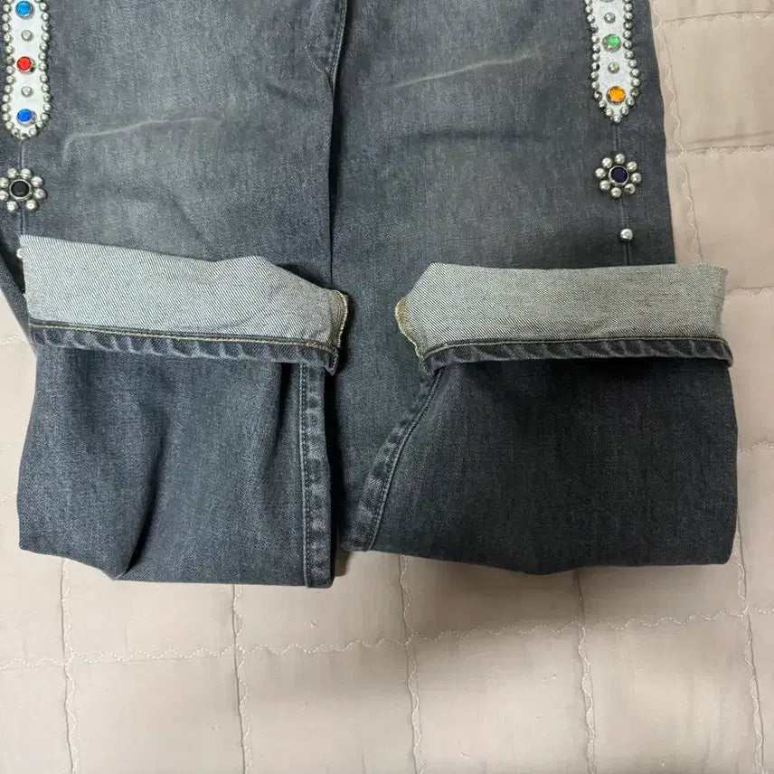 [BUNJANG] Capital Gemstone Black Jeans / 캐피탈 잼스톤 흑청 34 잼스톤