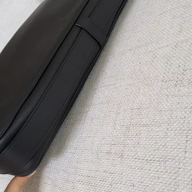 [BUNJANG] Celine Romi Bag Black / 셀린느 신상 로미백 로미 블랙