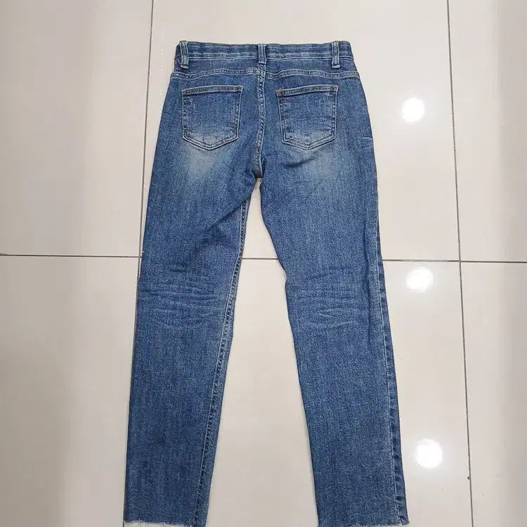 [BUNJANG] Denim Collection M Vintage Straight Jeans / 데님컬렉션 M 허리밴딩 빈티지 일자 중고 청바지 오염
