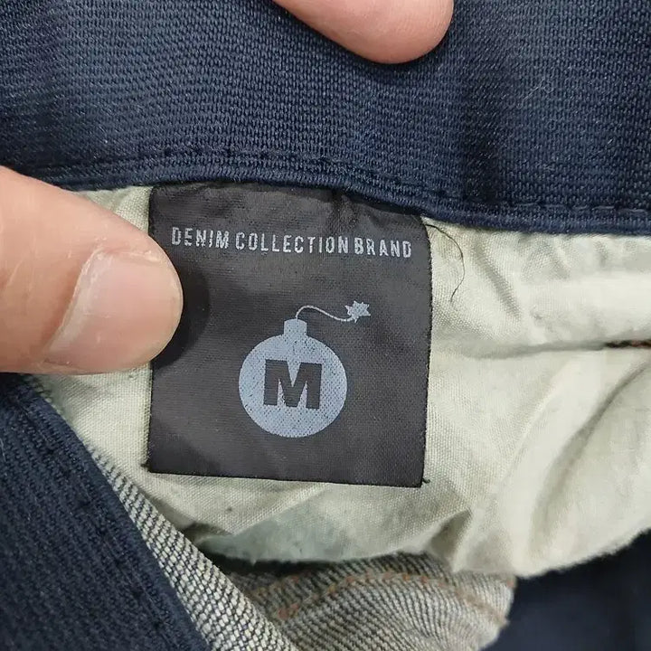 [BUNJANG] Denim Collection M Vintage Straight Jeans / 데님컬렉션 M 허리밴딩 빈티지 일자 중고 청바지 오염