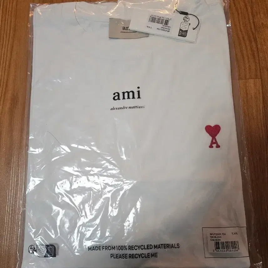 [SOLD OUT] 아미 스몰 하트 반팔 티셔츠 화이트 XXL