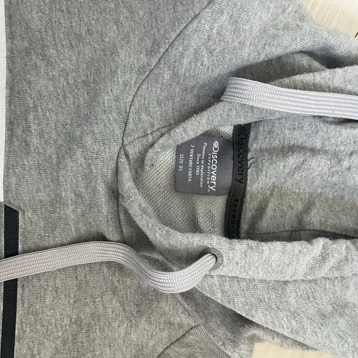 [BUNJANG] Discovery Hooded Sweatshirt / 디스커버리 후드티