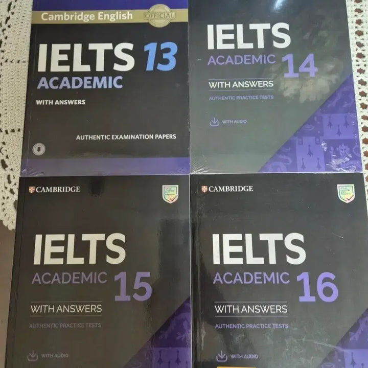 [BUNJANG] Cambridge IELTS Academic 13/14/15/16 Books / 캠브리지 IELTS Academic 13/14/15/16