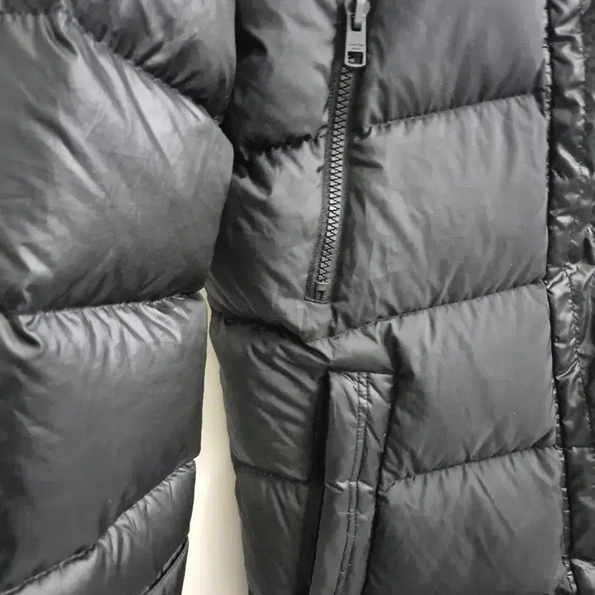 [BUNJANG] Calvin Klein Black Hooded Long Down Jacket (M) / 캘빈클라인 진 블랙 후드 롱패딩(95/M)