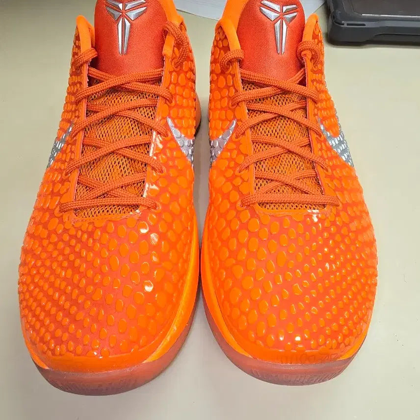 [BUNJANG] Kobe 6 Total Orange Sneakers / 코비 6 토탈 오렌지