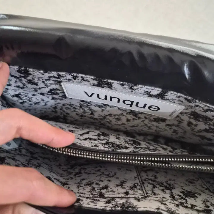 [BUNJANG] Vunque Heart Quilted Shoulder Bag / 분크 하트퀼팅백