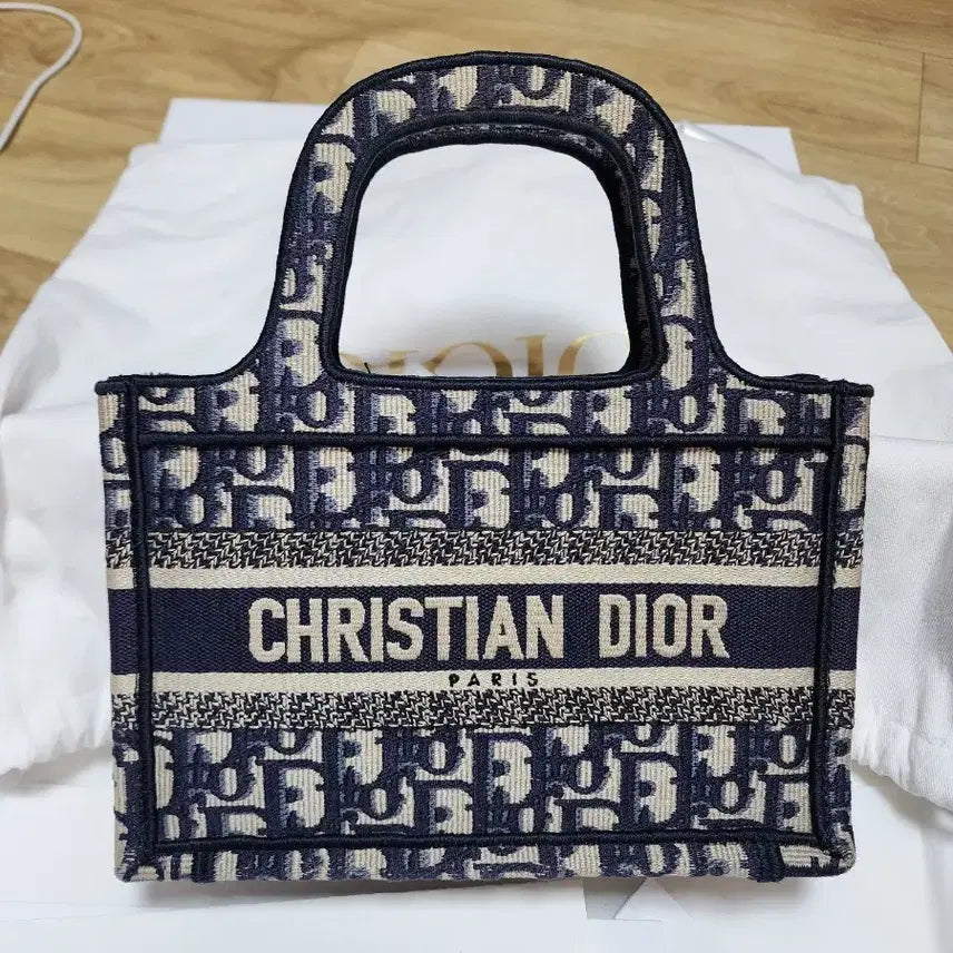 [BUNJANG] Dior Oblique Book Tote Bag Mini / 디올 오블리크 북토트백 미니