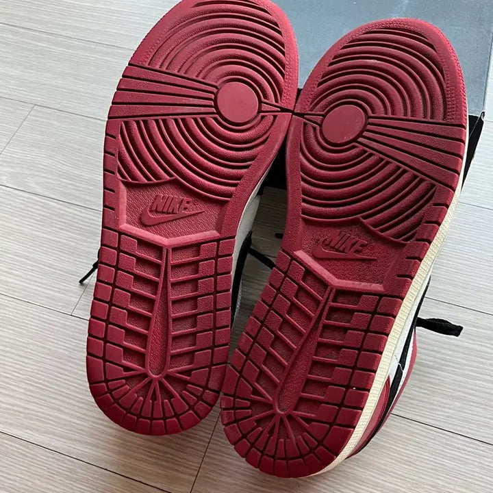 [SOLD OUT] [275] 조던1 로우 블랙토