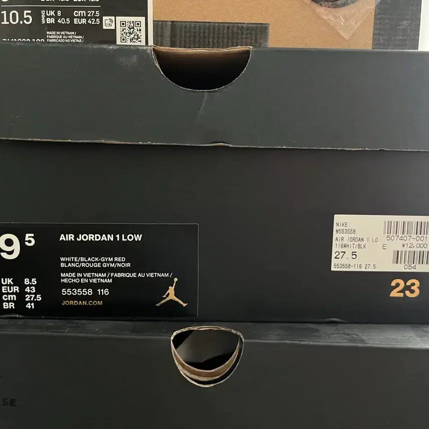 [SOLD OUT] [275] 조던1 로우 블랙토