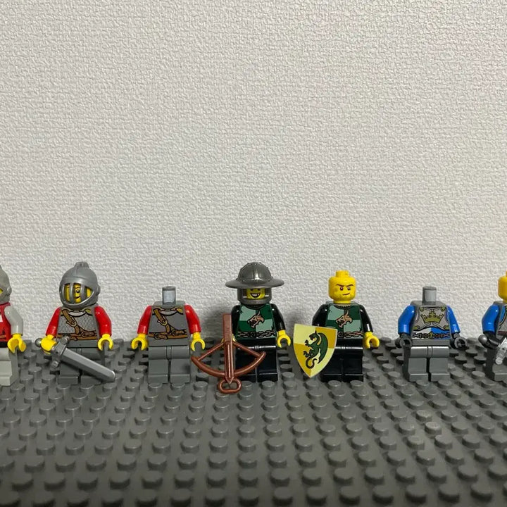 [BUNJANG] Lego Castle &amp; Kingdom Figure Bundle Set / (일괄) 레고 캐슬 &amp; 킹덤 피규어 7개