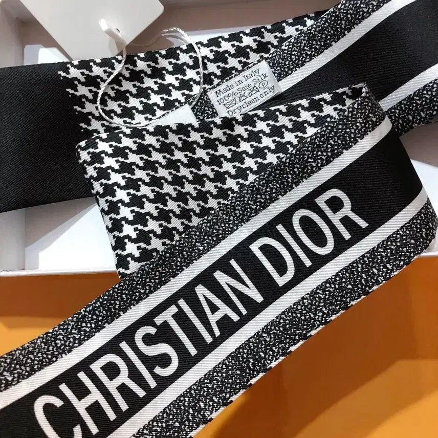 [BUNJANG] Dior Oblique Twilly Scarf / 디올 오블리크 트윌리 스카프