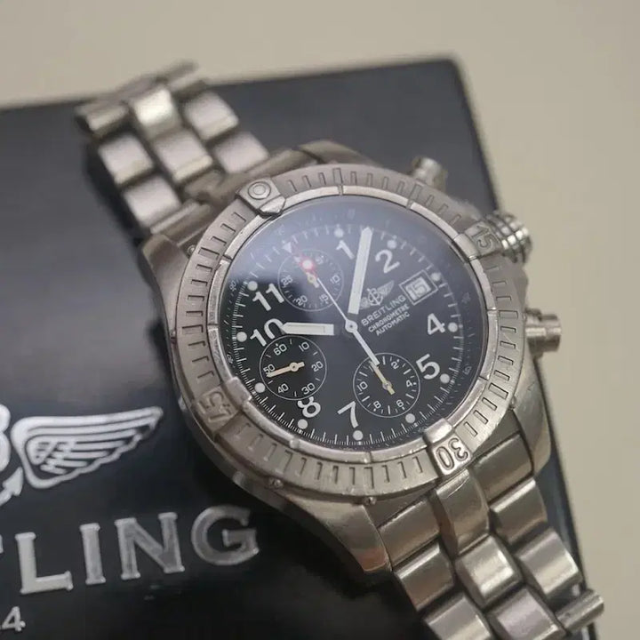 [BUNJANG] Breitling Avenger Chrono Titanium Watch / 브라이틀링 어벤져 크로노 티타늄