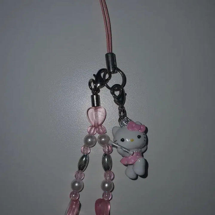 [BUNJANG] Kitty Figure Strap / [고전키티스트랩] 피겨여왕 키티 실사용품 알맹이