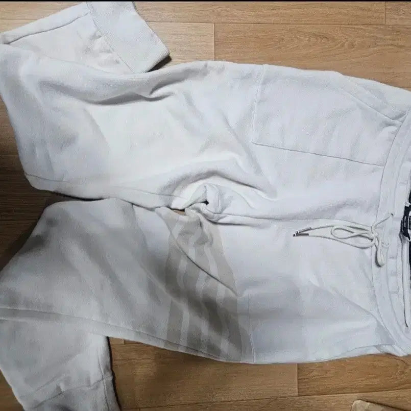 [BUNJANG] Thom Browne Beige Set Size 3 / 최저가 톰브라운 연베이지상하의셋트 사이즈3